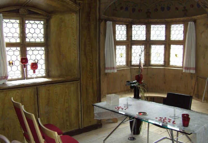 Anikes Zimmer mit Fenster