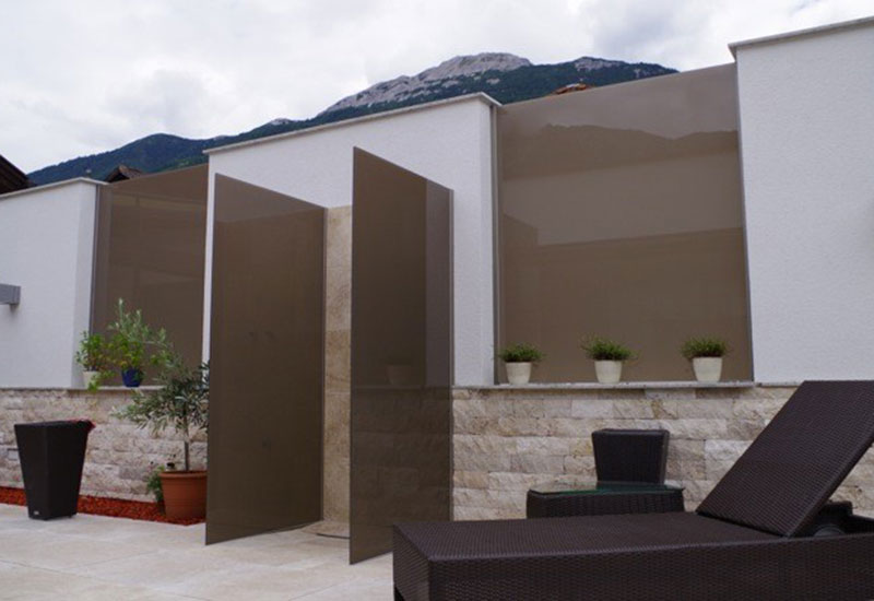 Glaselemente im Freien